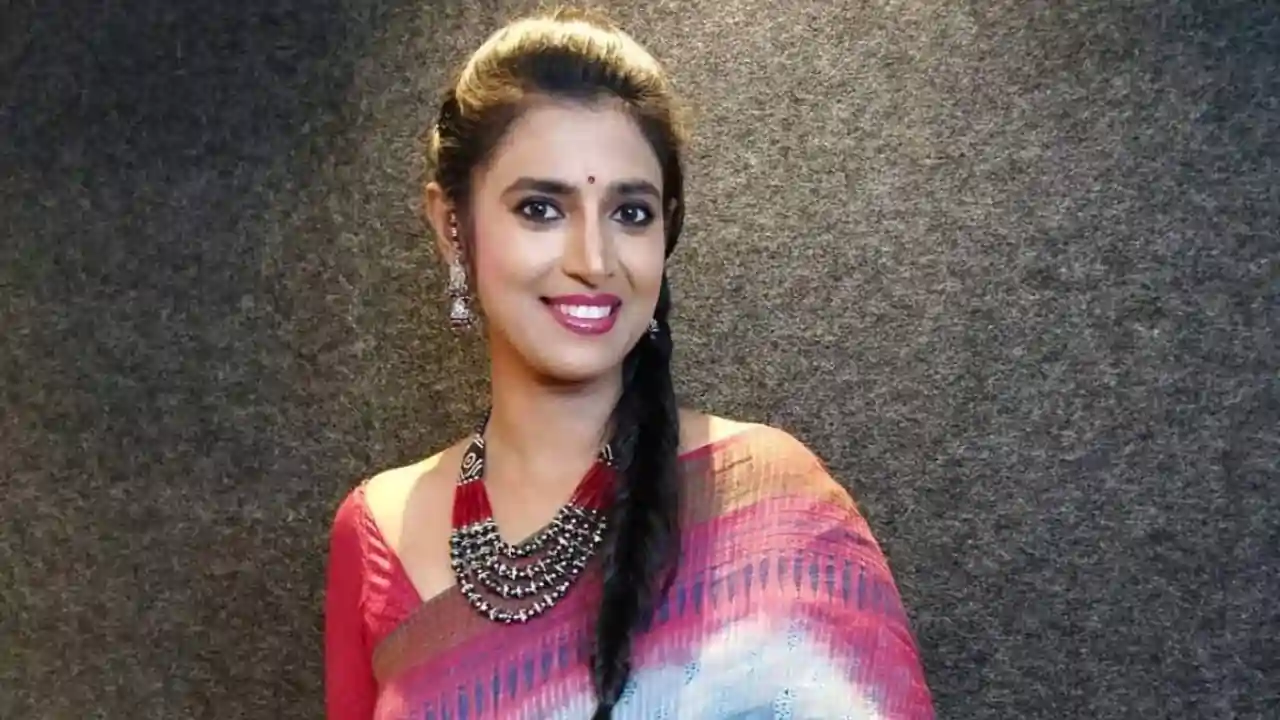 https://www.mobilemasala.com/film-gossip/Tamil-actress-who-insulted-the-Telugu-race-i314580